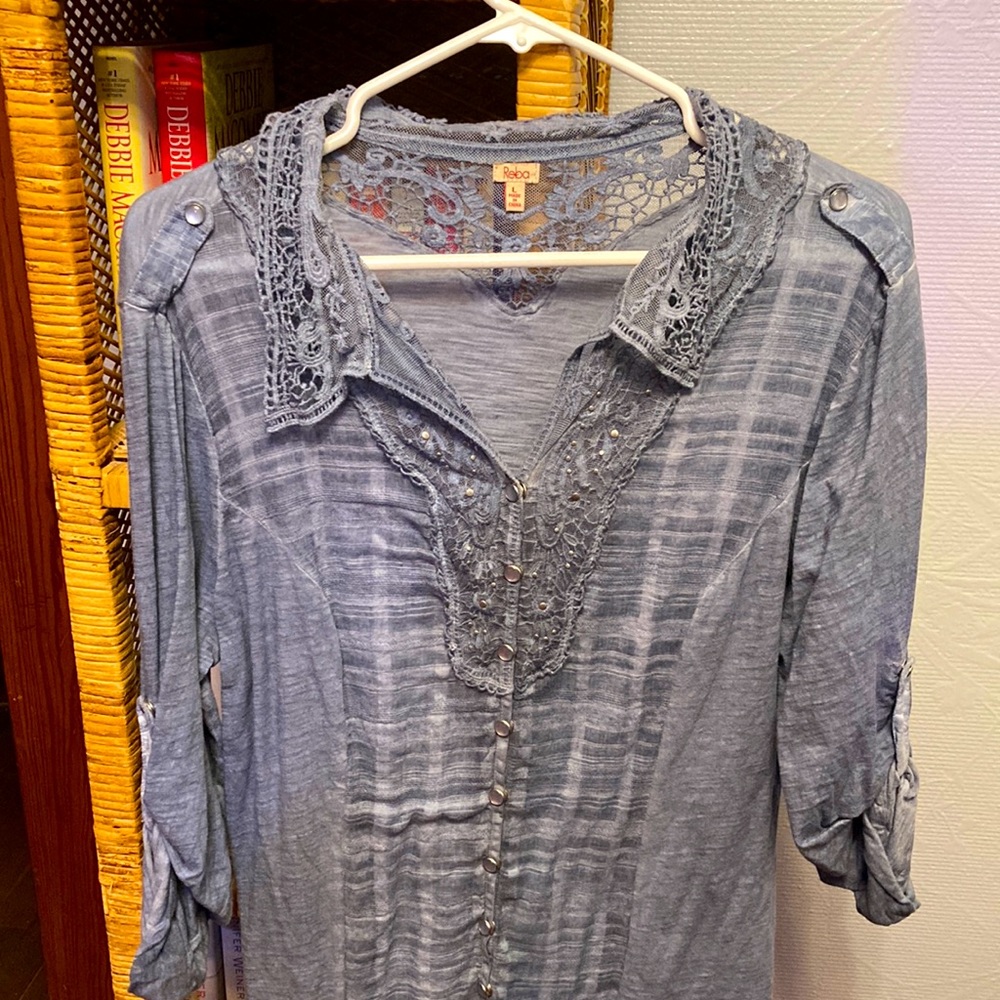 Reba embroidered lace top size large top